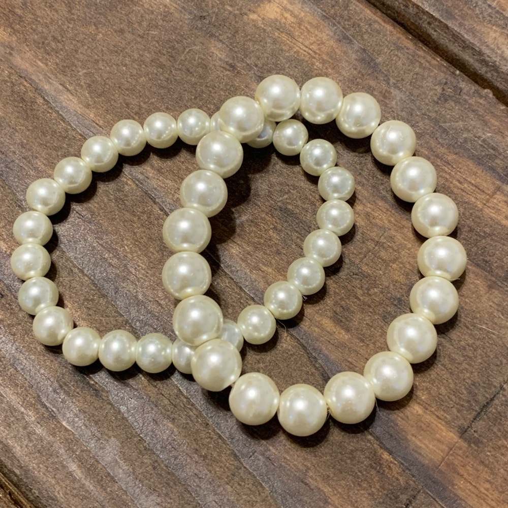 Pearl Bracelet Set
